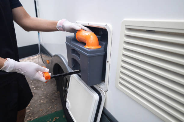 Portable bathroom rental in Fairmont, MN